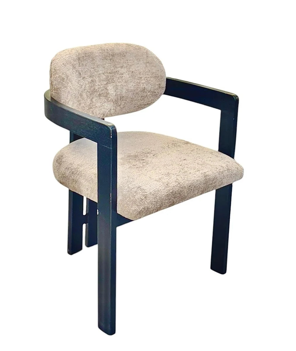 Chaise T