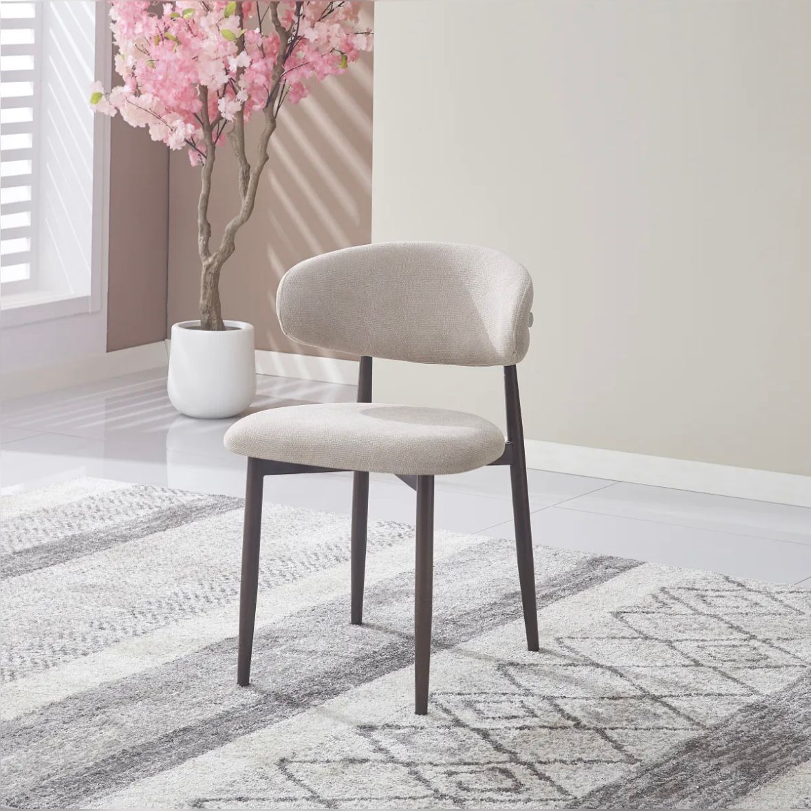 Chaises Lucile