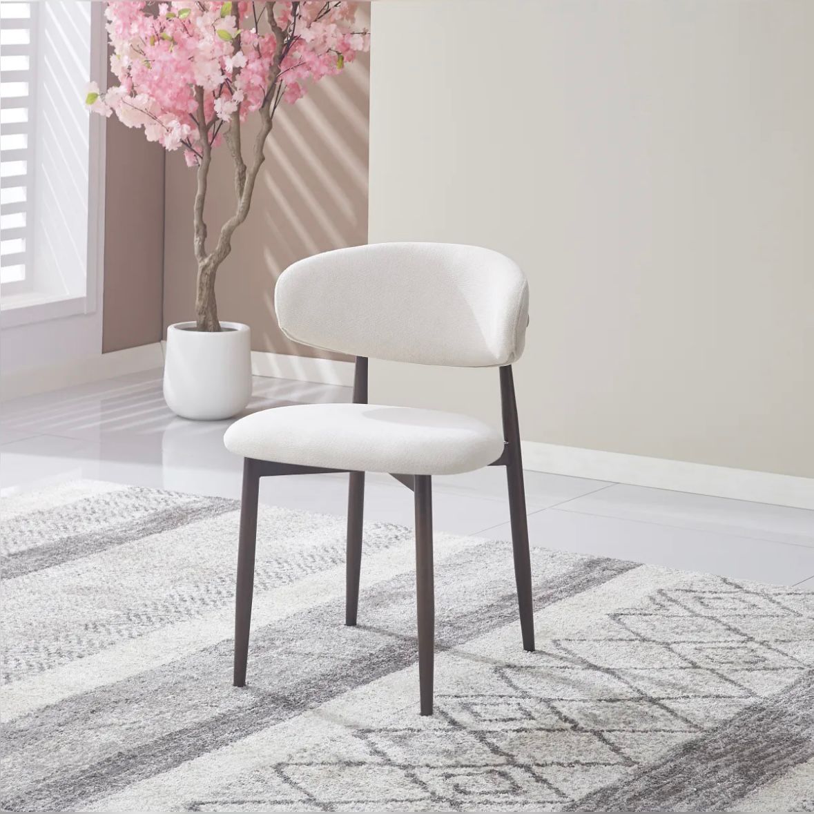 Chaises Lucile